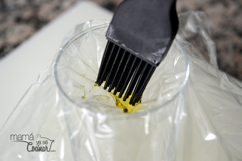 Huevos escalfados en film | Cómo hacer huevos escalfados perfectos